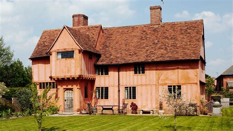 houses in tudor times|tudor house website.